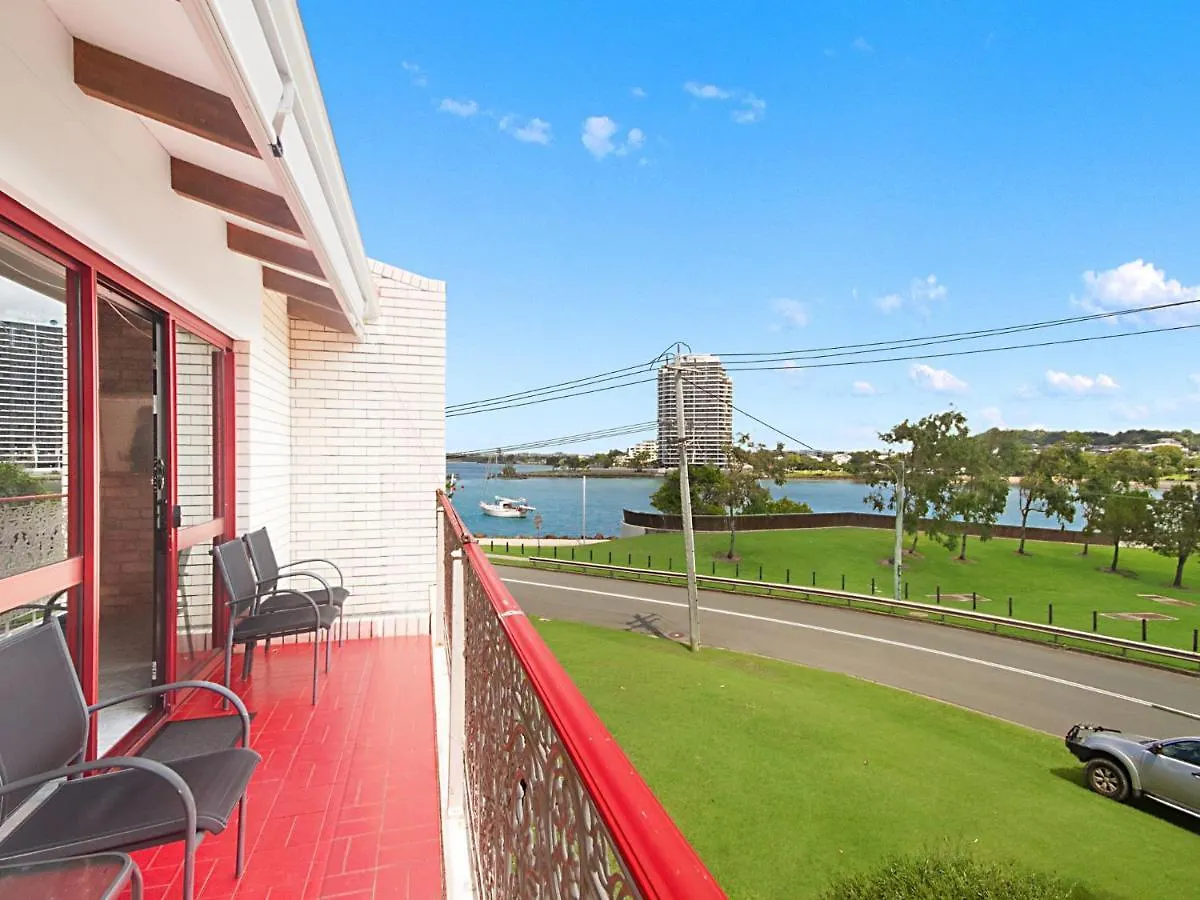 Coral Gardens Unit 2 Apartment Coolangatta